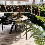 Mentura Centro De Parking Free Apartment