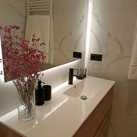 Mentura Centro De Parking Free *