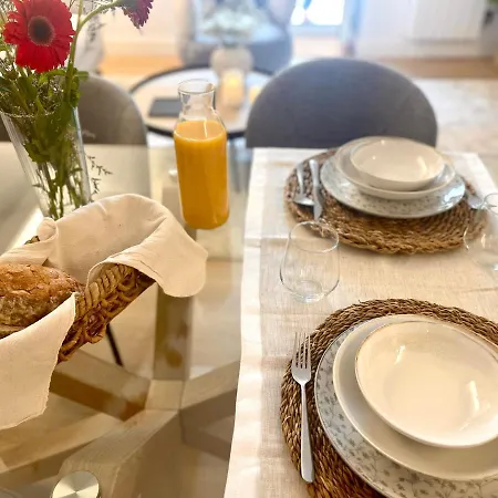 Mentura Centro De Parking Free 아파트